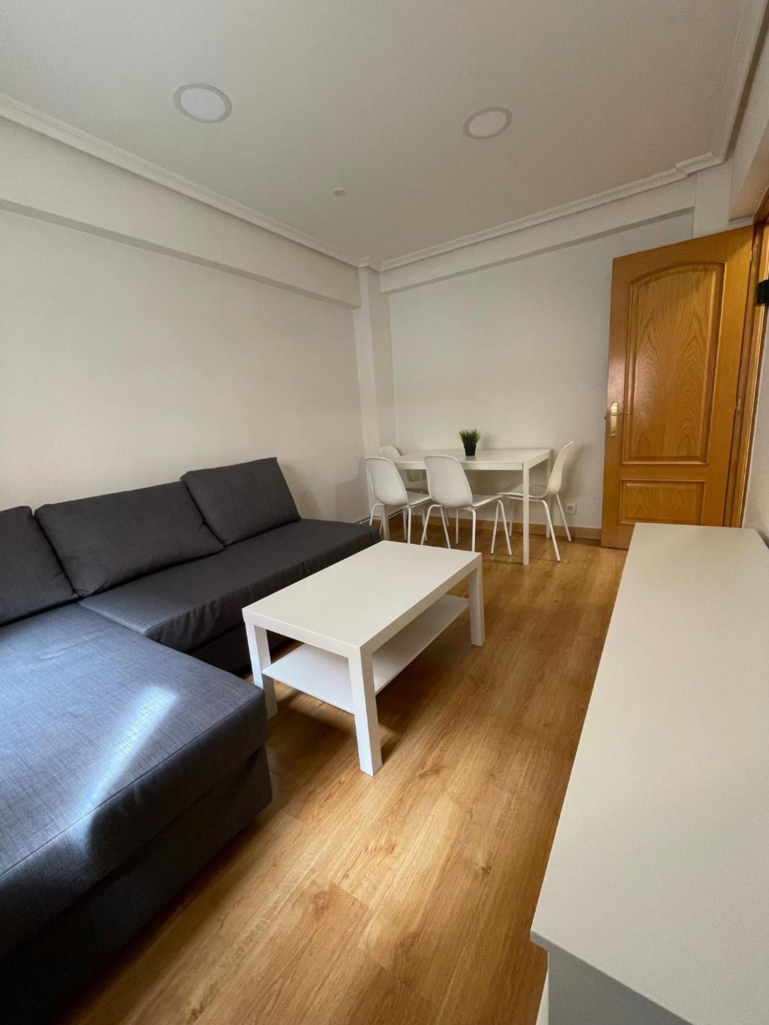 Apartamento En El Centro - Cercano A La Playa Santander Exterior foto